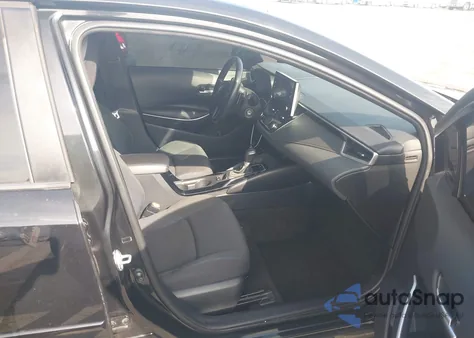 2020 Toyota Corolla Se Nightshade Edition z USA, uszkodzony, nr VIN 5YFS4RCEXLP039200